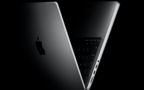 Apple MacBook Pro M5 Pro i M5 Max