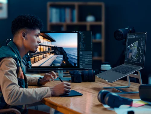 MSI Prestige N16 Flip AI+ debiutuje w Polsce z ekranem OLED i platformą RTX Spark N1X MSI Prestige N16 Flip AI+ debiutuje w Polsce z ekranem OLED i platformą RTX Spark N1X